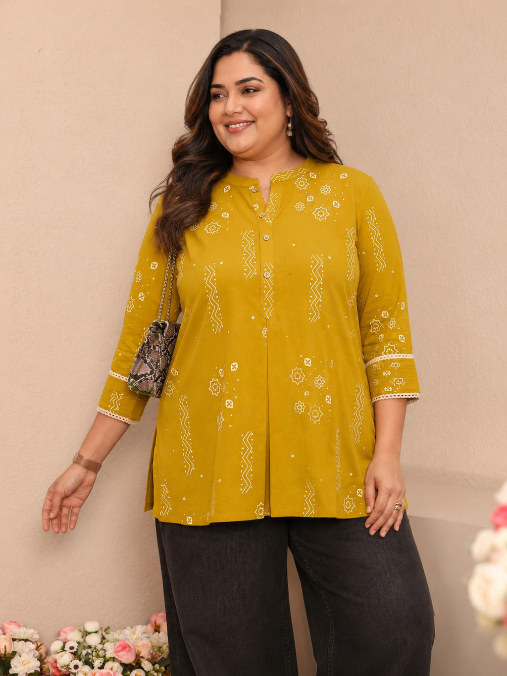 Plus Size Mustard Ethnic Printed Cotton Straight Short Kurti
