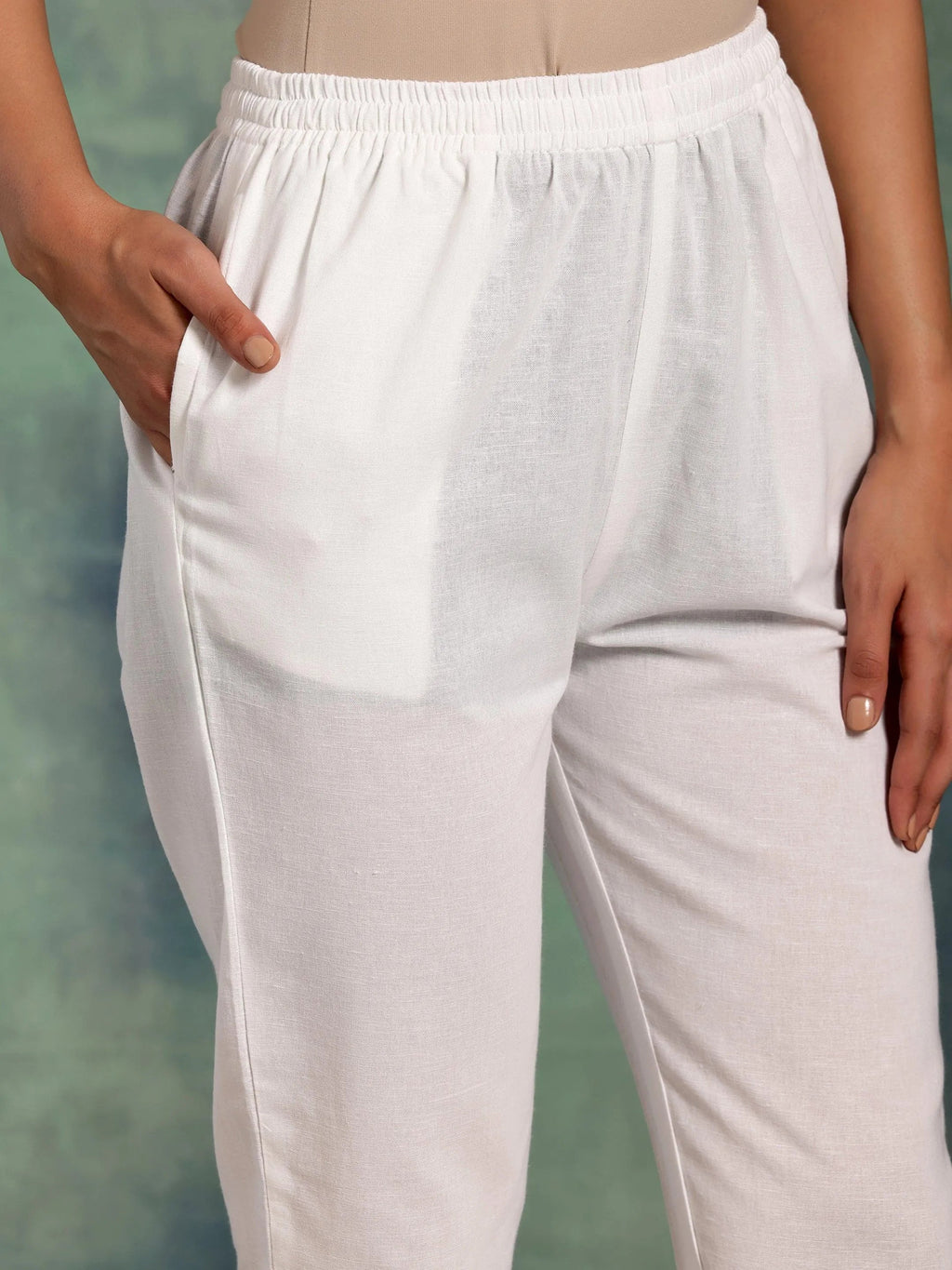 Libas White Solid Cotton Straight Fit Trousers