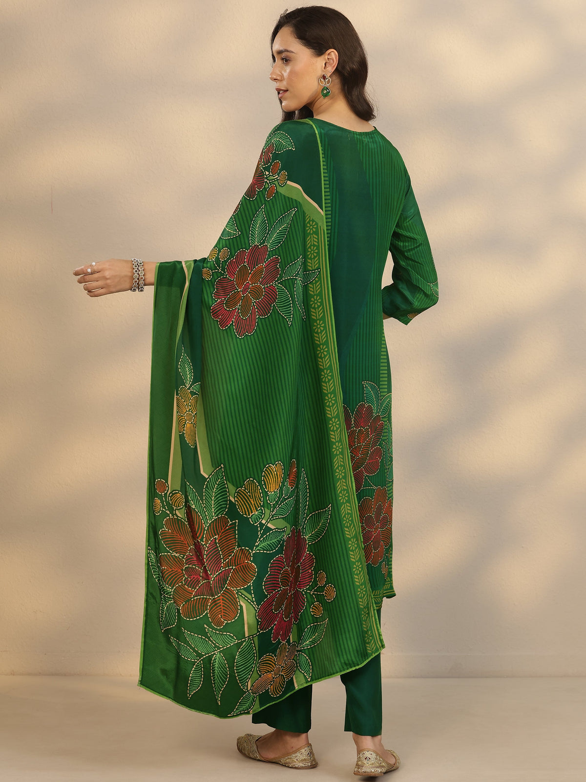 Libas Green Printed Crepe Straight Suit Set With Dupatta