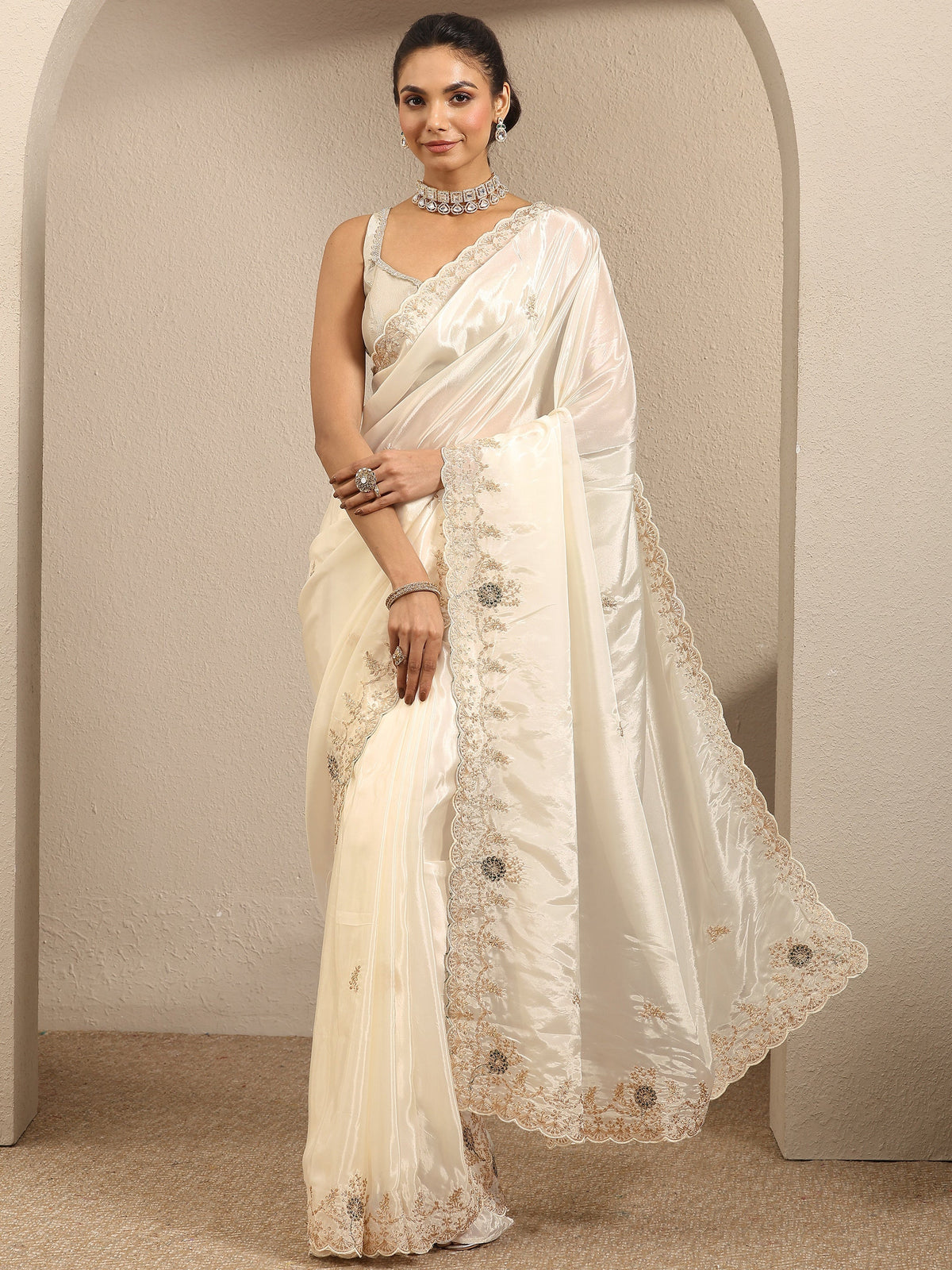 Libas Cream Embroidered Silk Blend Saree With Unstitched Blouse Piece