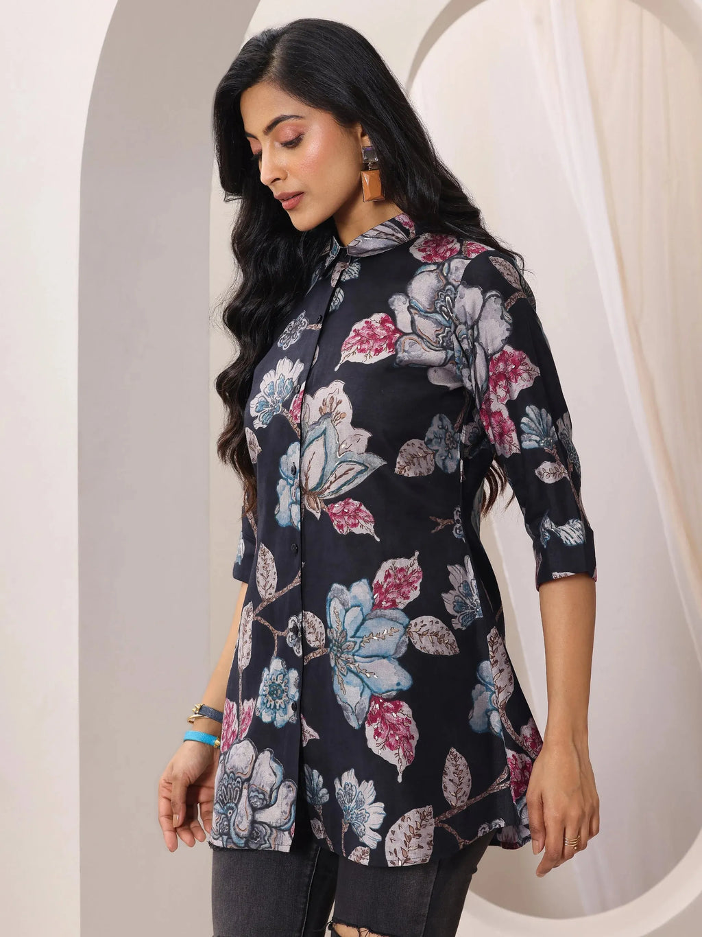 Libas Black Printed Silk Blend Straight Short Kurti