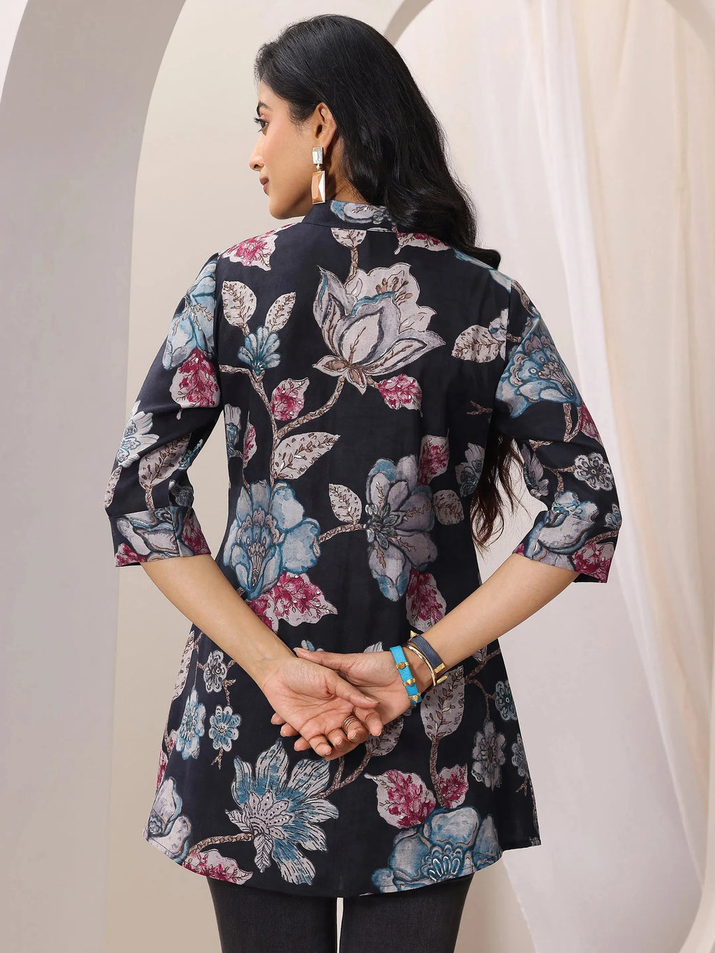 Libas Black Printed Silk Blend Straight Short Kurti