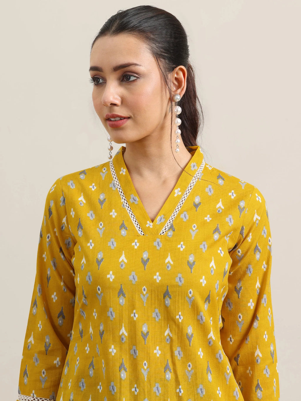 Libas Yellow Printed Cotton Straight Kurta