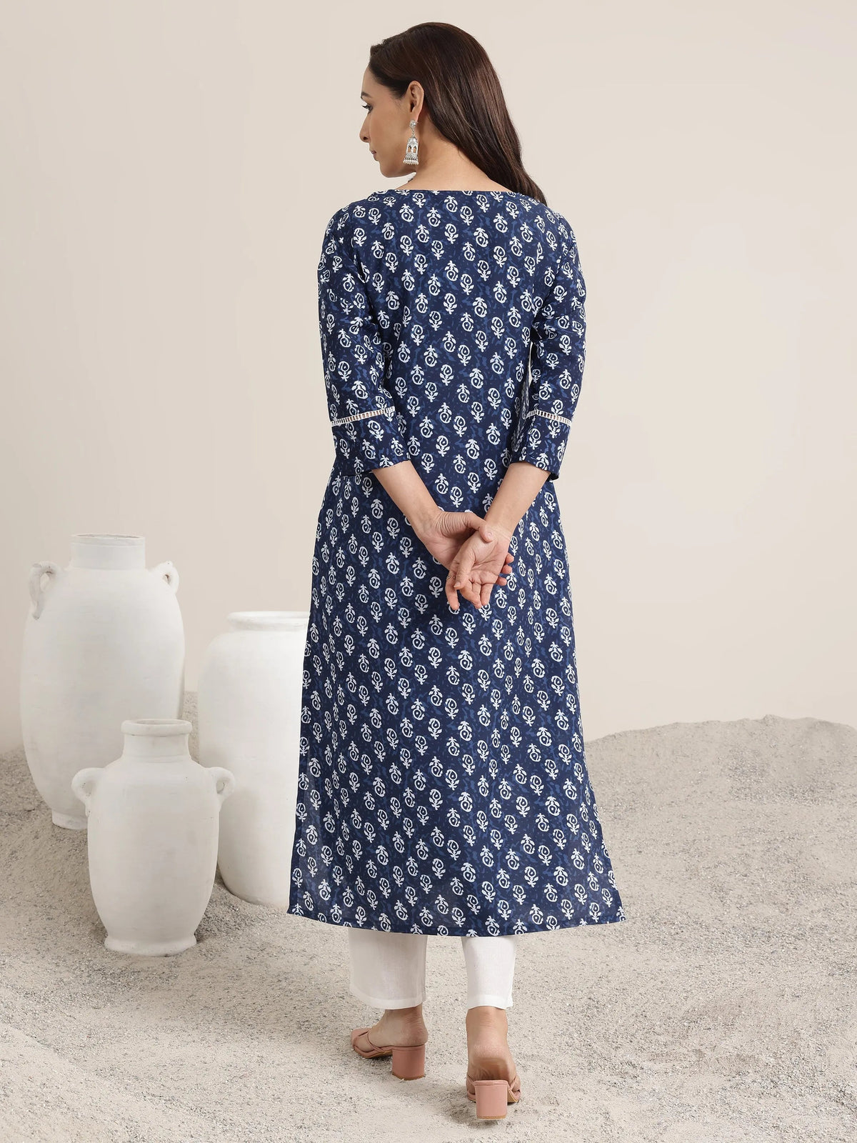 Libas Indigo Printed Silk Blend Straight Kurta