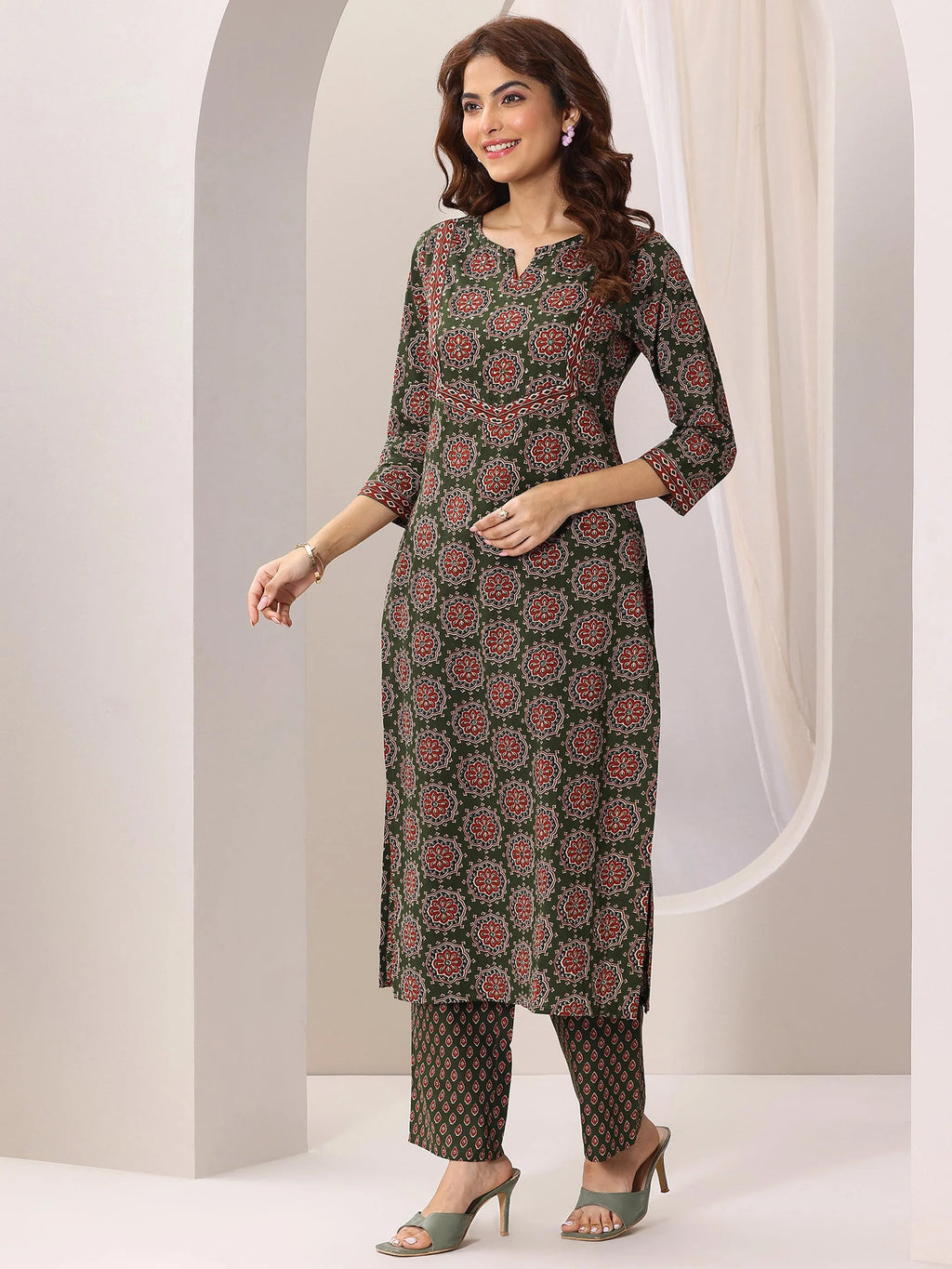 Libas Green Printed Cotton Straight Suit Set With Dupatta