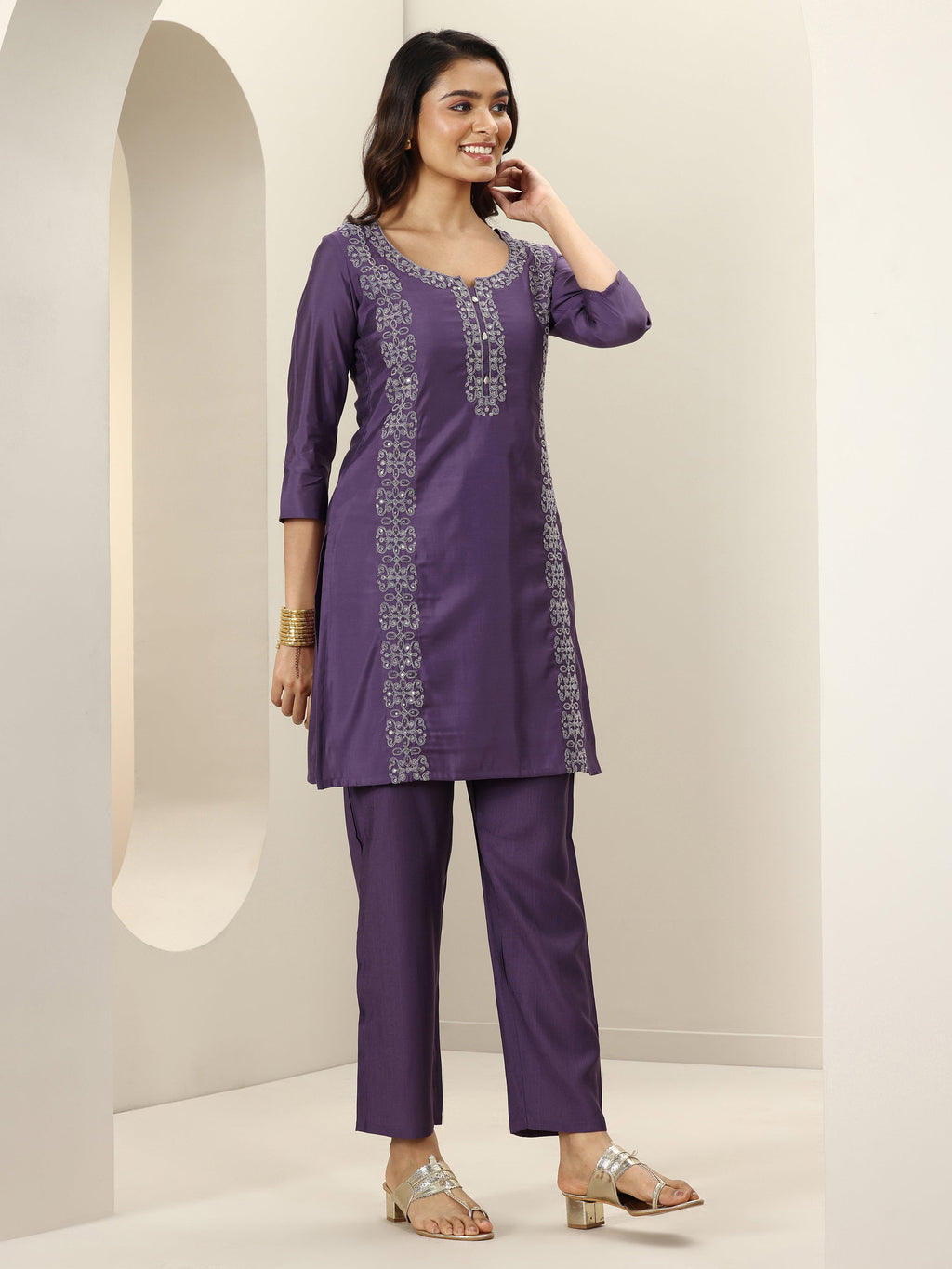 Libas Purple Embroidered Silk Blend Straight Suit Sets With Dupatta
