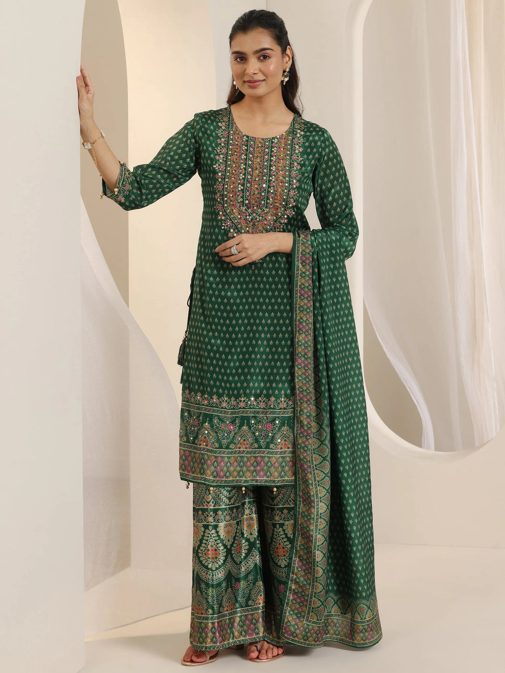 Libas Green Printed Chinon Straight Suit Set With Dupatta