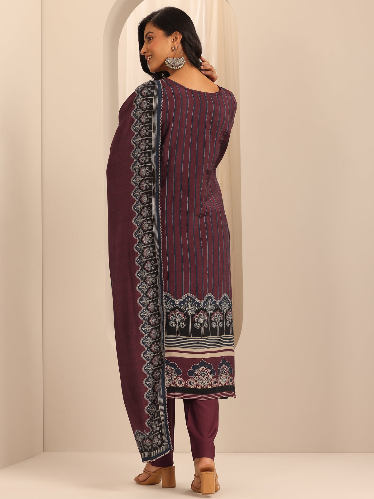 Libas Maroon Printed Muslin Straight Suit Set With Dupatta