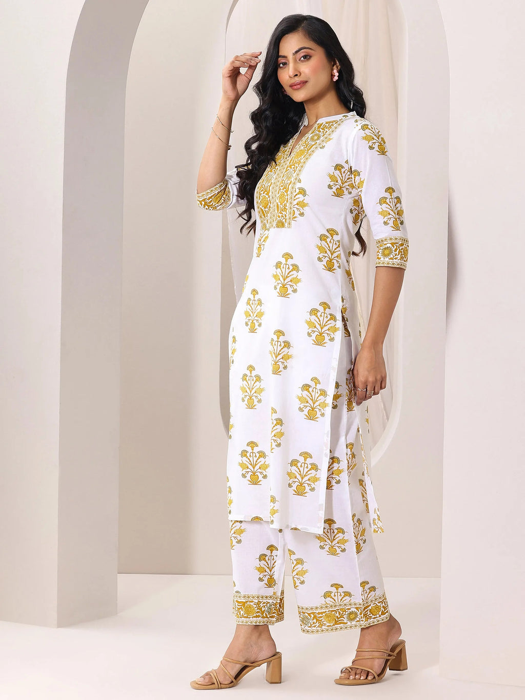 Libas White Printed Cotton Blend Straight Suit Set With Dupatta