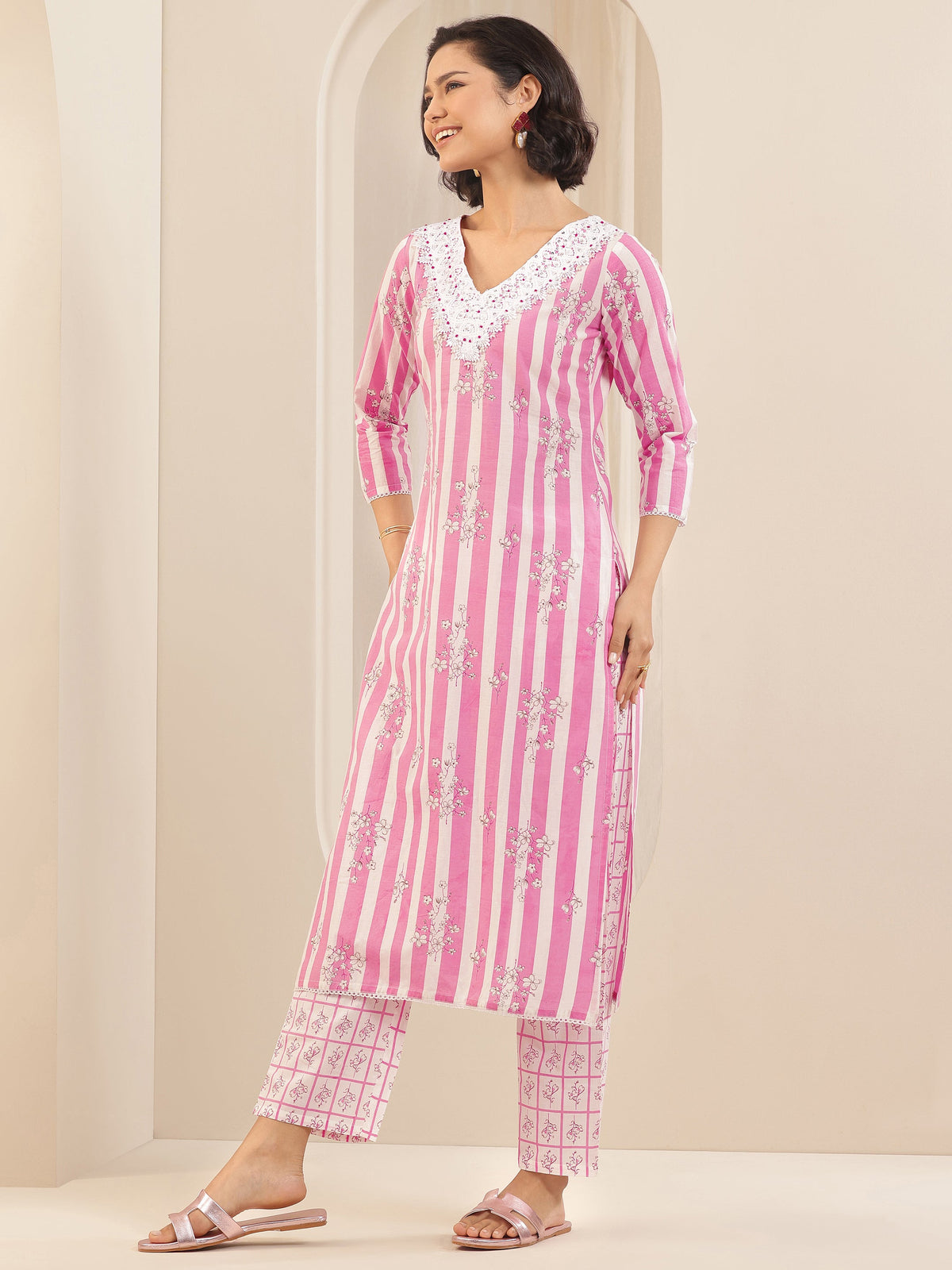 Libas Pink Printed Cotton Straight Suit Sets With Dupatta