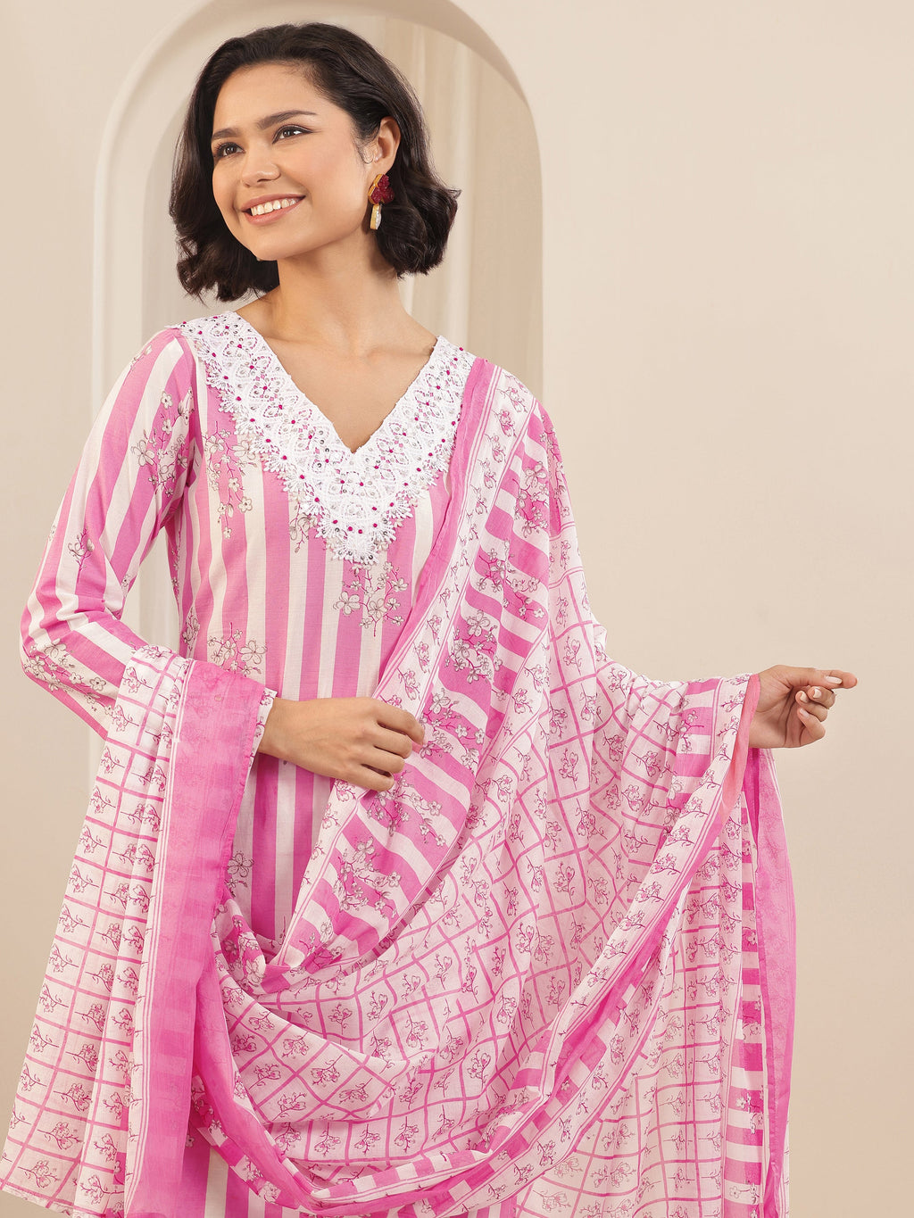 Libas Pink Printed Cotton Straight Suit Sets With Dupatta