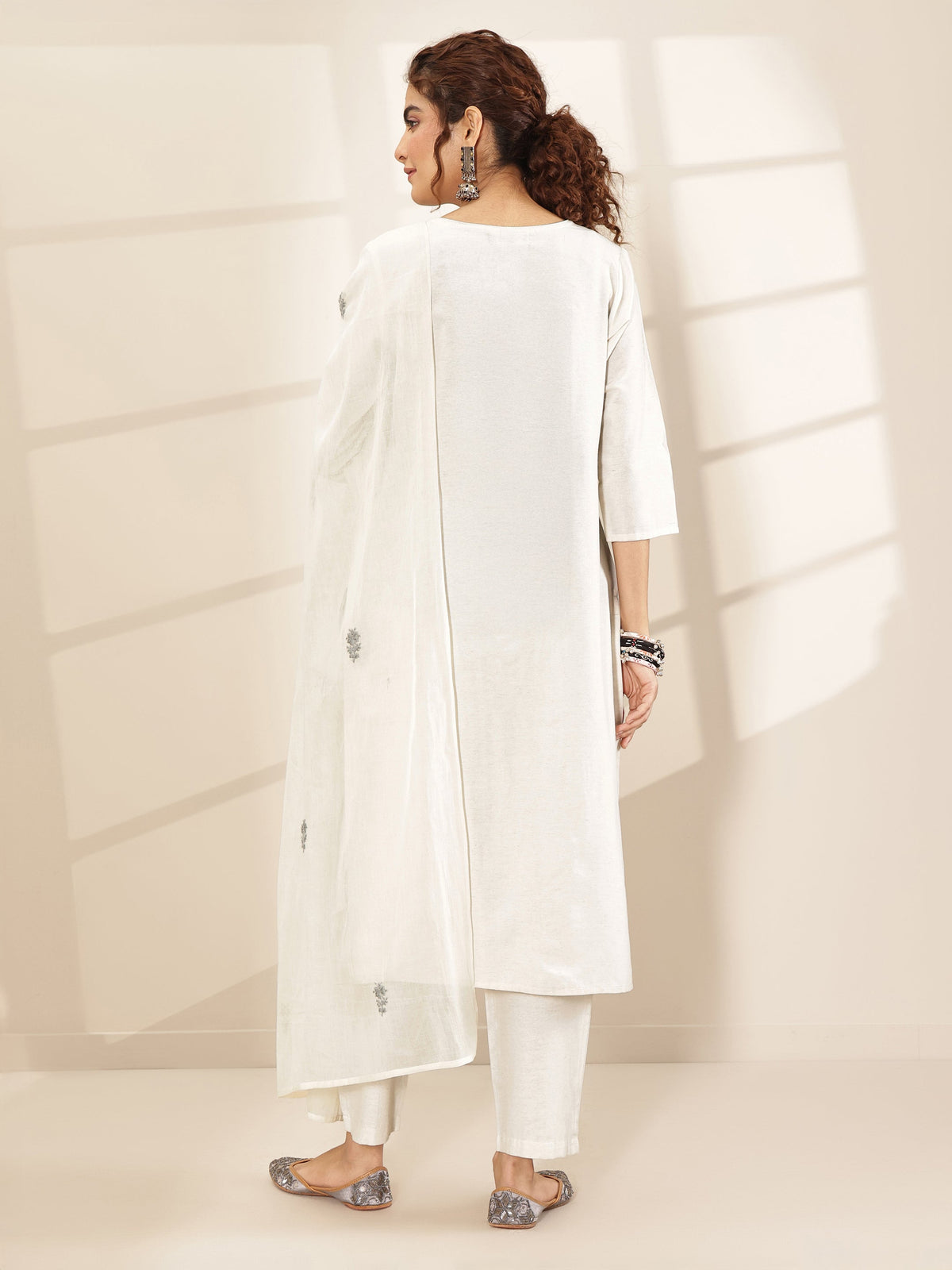 Libas White Embroidered Cotton Blend Straight Suit Sets With Dupatta