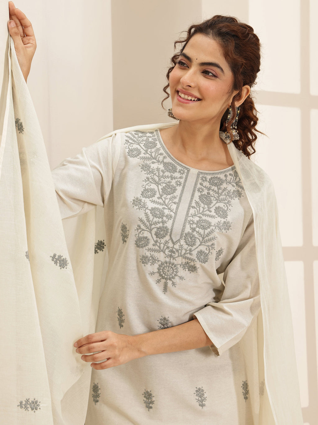 Libas White Embroidered Cotton Blend Straight Suit Sets With Dupatta