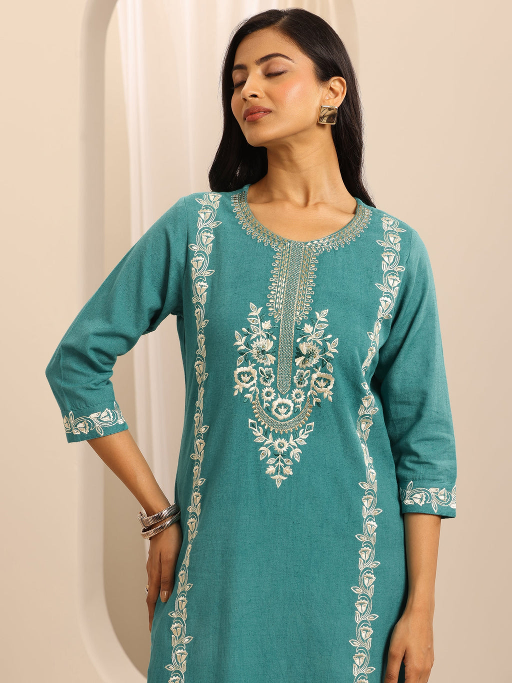 Libas Green Embroidered Cotton Blend Straight Suit Set With Dupatta