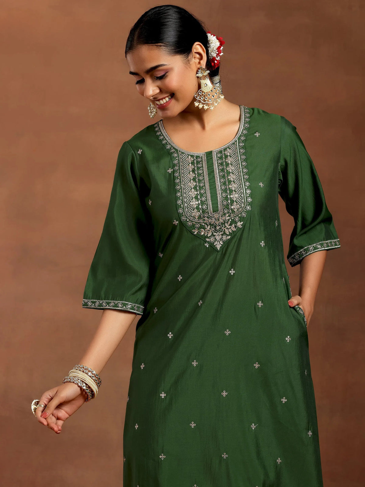 Gerua Green Embroidered Silk Blend Straight Suit With Dupatta