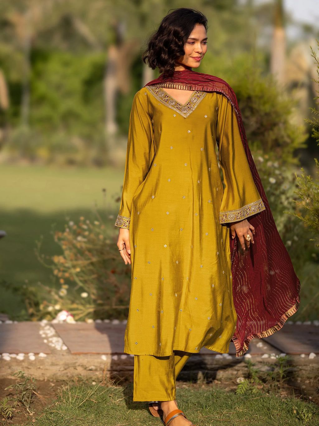 Gerua Mustard Embroidered Silk Blend Straight Suit Sets With Dupatta