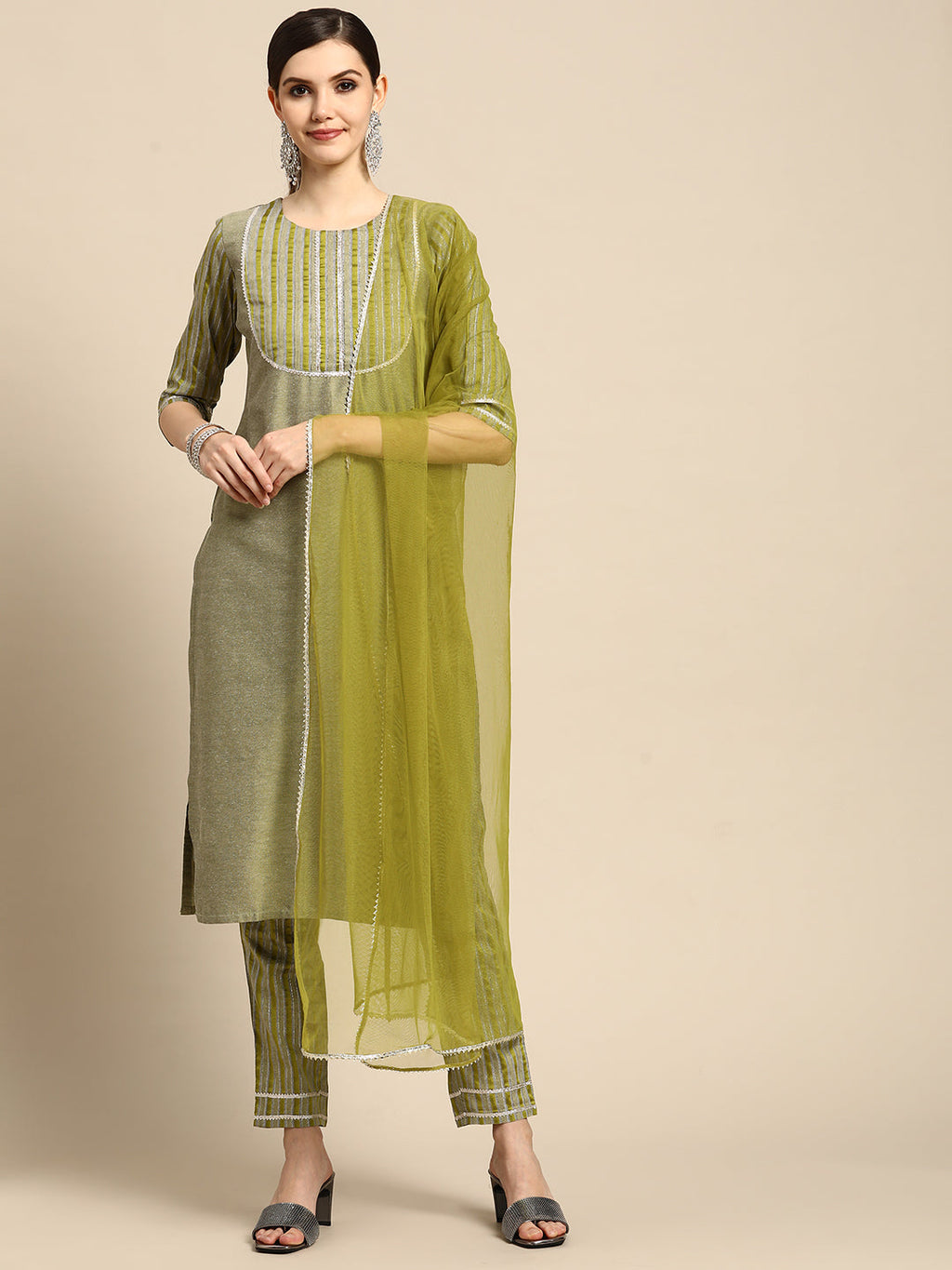 Gerua Green Yoke Design Cotton Blend Suit Set