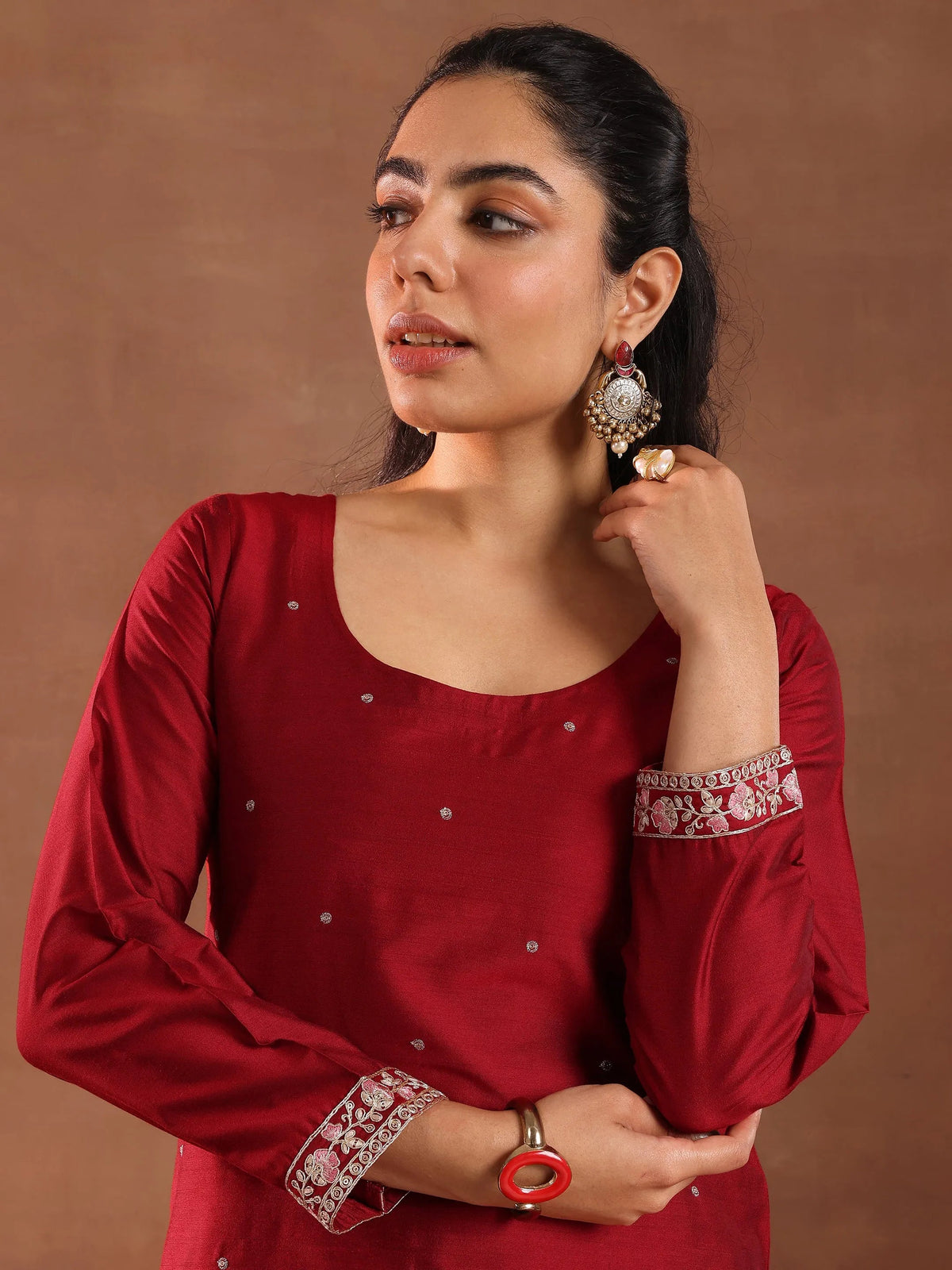 Gerua Red Embroidered Silk Blend Straight Suit Set With Dupatta
