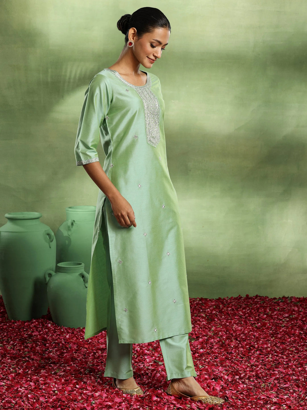 Gerua Green Embroidered Silk Blend Straight Suit With Dupatta