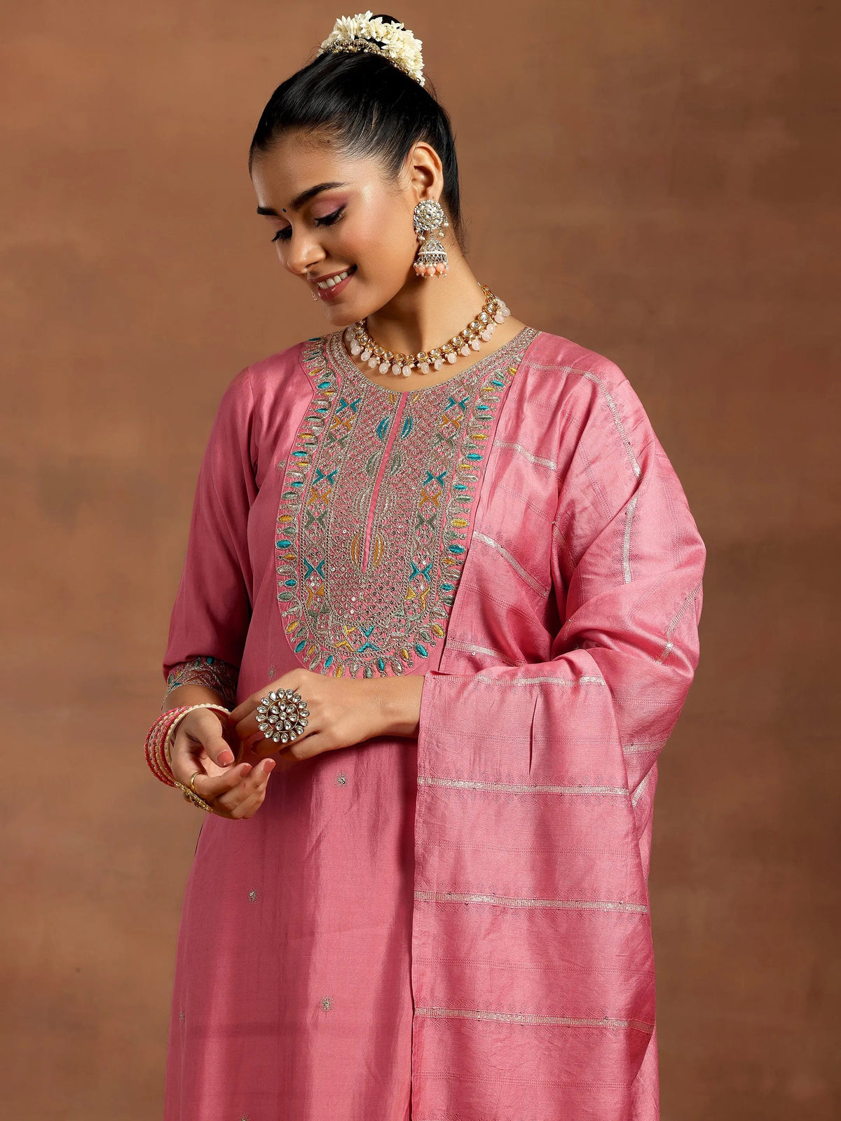 Gerua Peach Embroidered Silk Blend Straight Suit With Dupatta