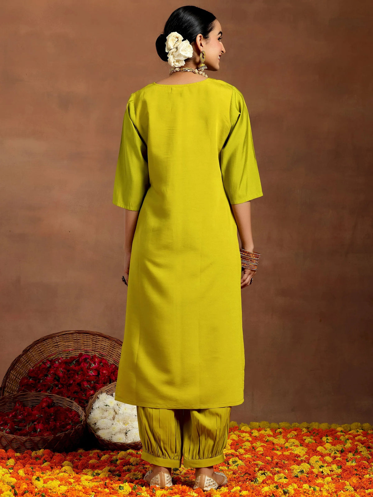 Gerua Lime Green Embroidered Silk Blend Straight Kurta Set