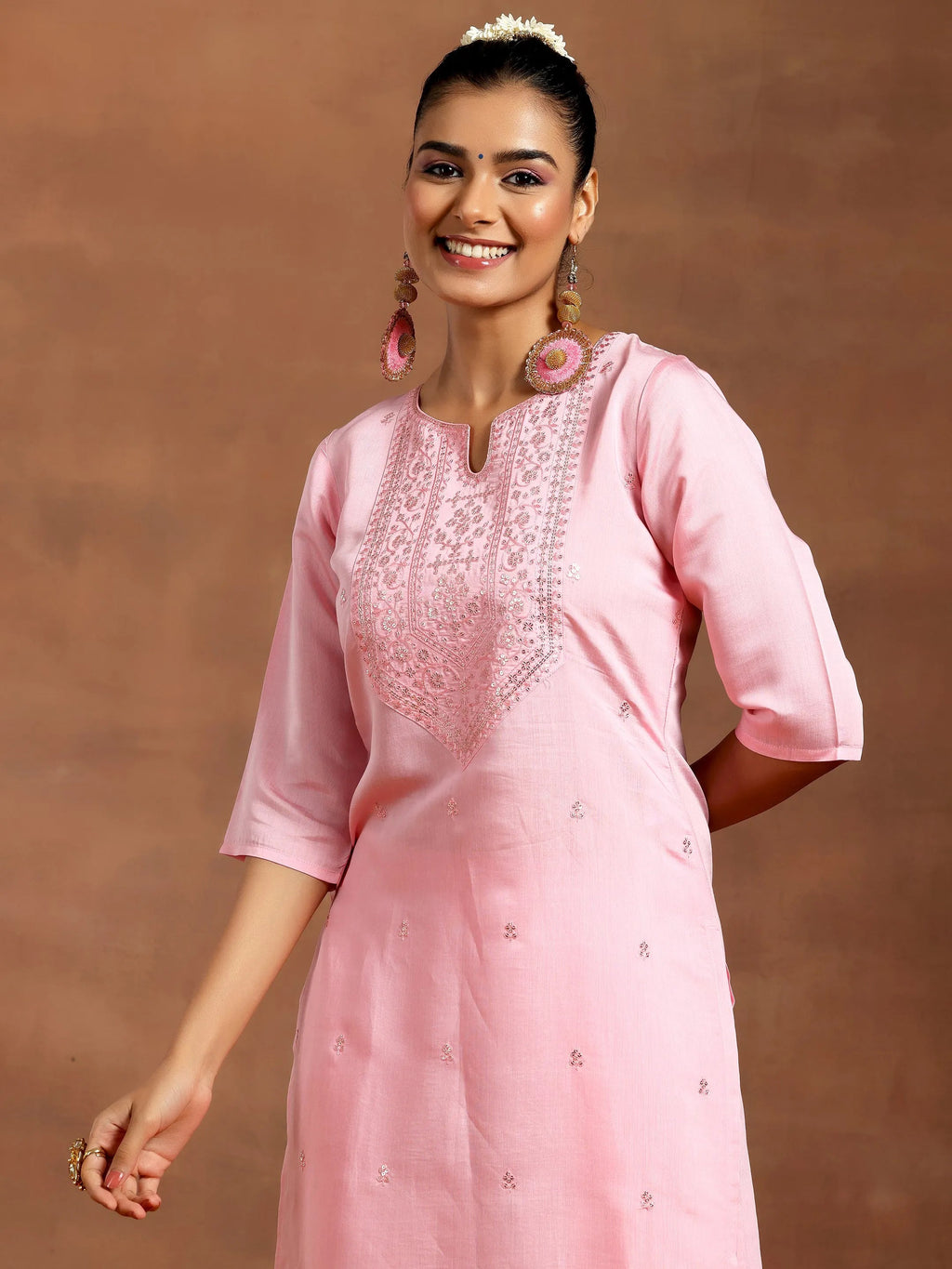 Gerua Pink Embroidered Silk Blend Straight Kurta Set