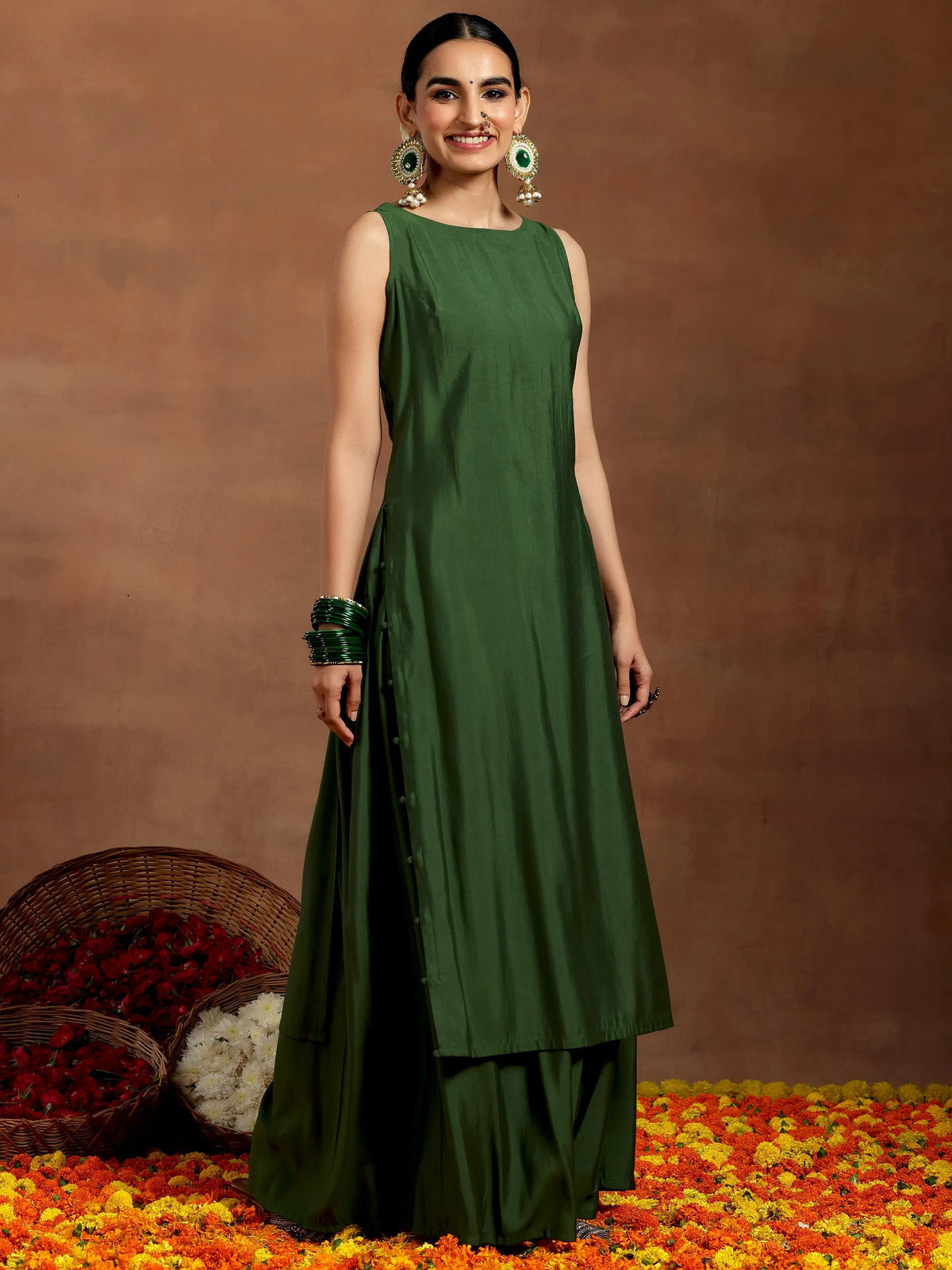 Gerua Green Solid Silk Blend Straight Suit With Dupatta
