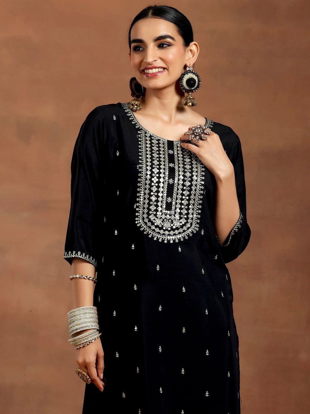 Gerua Black Embroidered Silk Blend Straight Suit With Dupatta