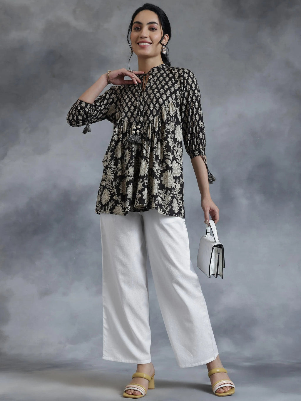 Libas White Solid Cotton Palazzos