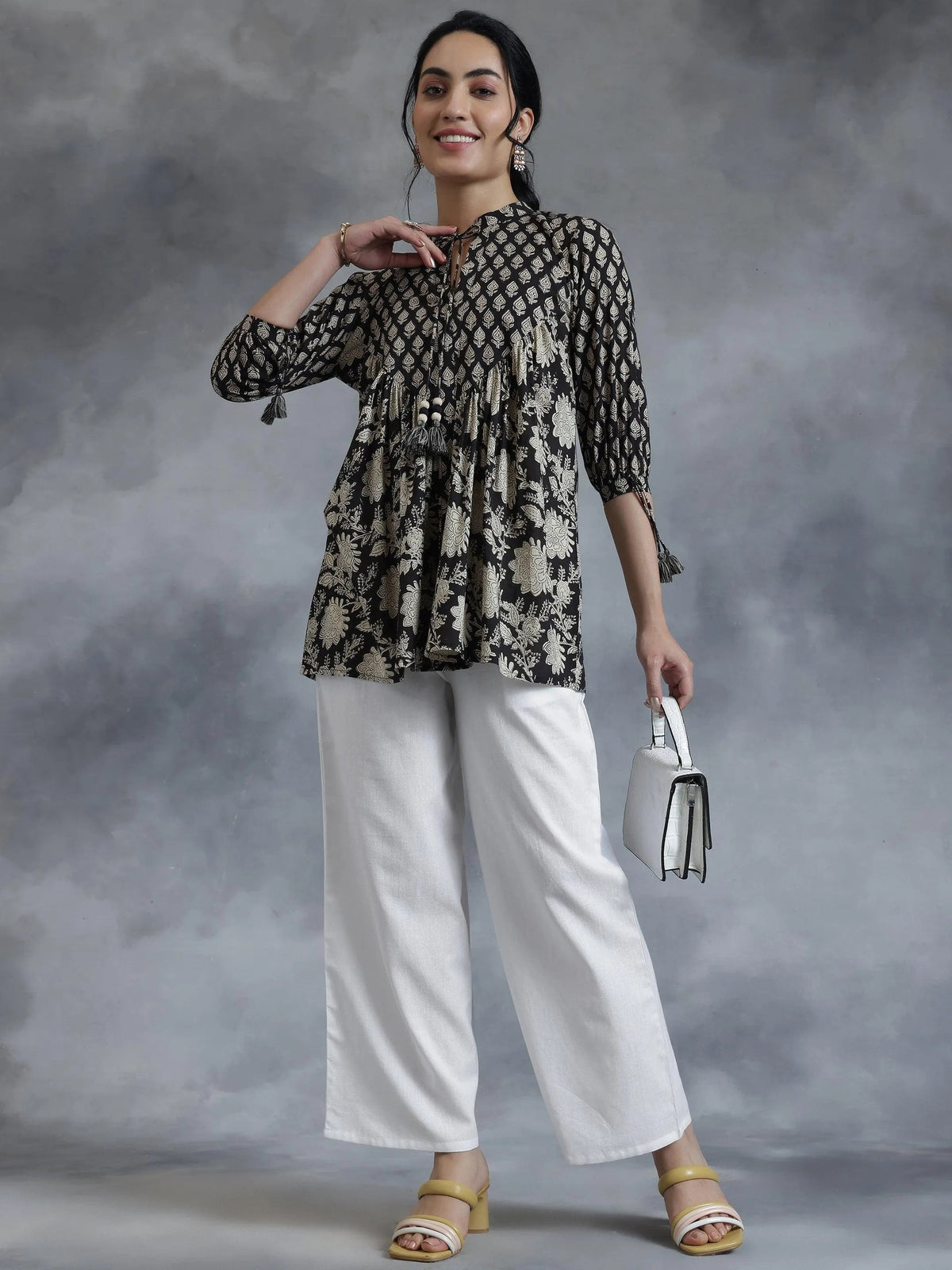 Libas White Solid Cotton Palazzos
