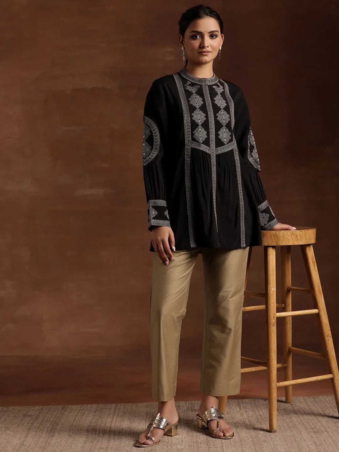 Libas Gold Solid Silk Trousers