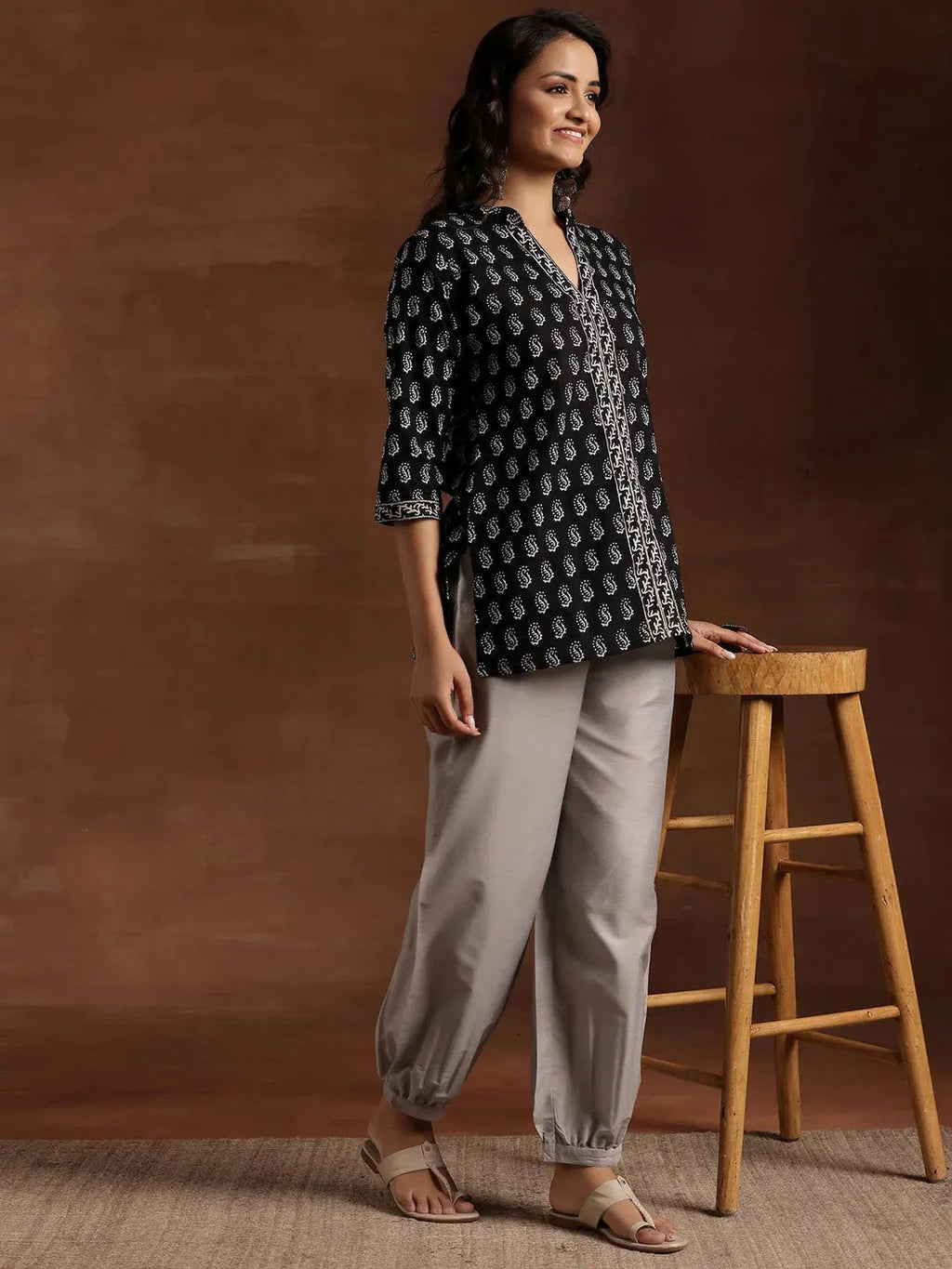 Libas Grey Solid Silk Salwar
