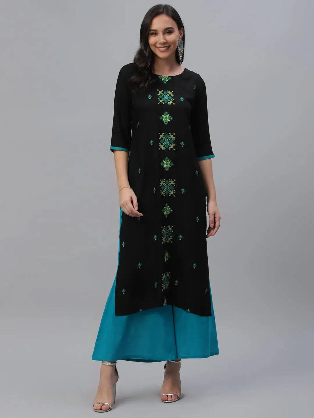 Libas Black Embroidered Rayon Kurta