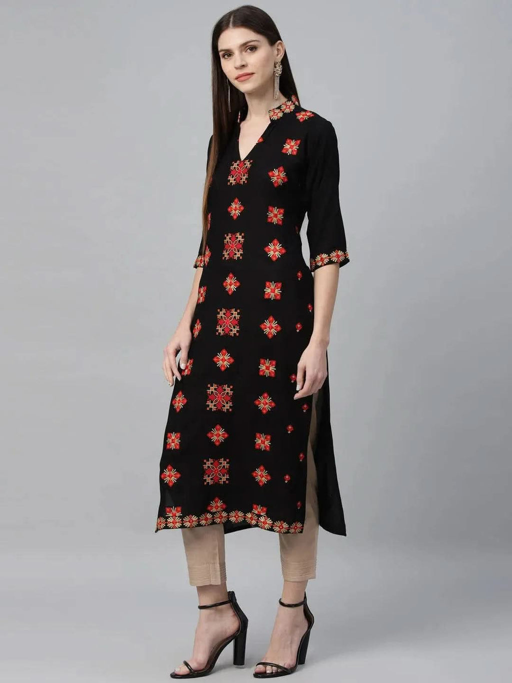 Libas Black Embroidered Rayon Kurta