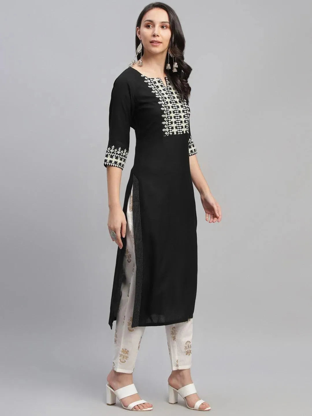 Libas Black Embroidered Rayon Kurta