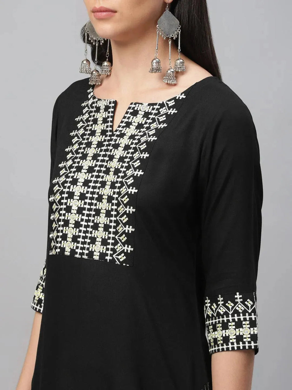 Libas Black Embroidered Rayon Kurta