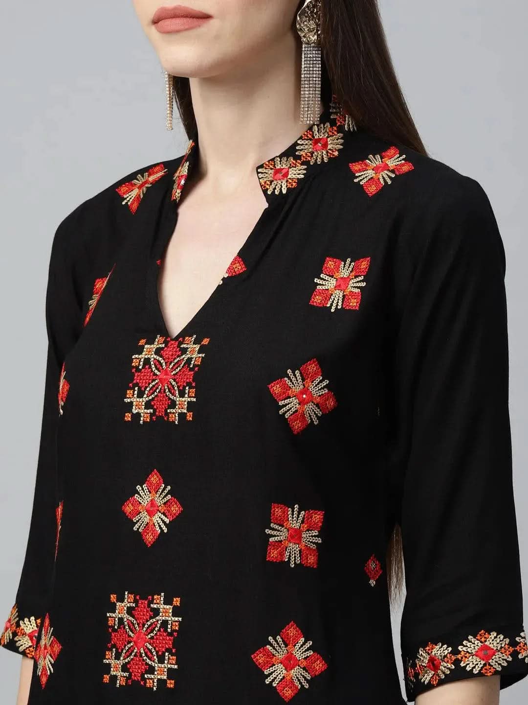Libas Black Embroidered Rayon Kurta