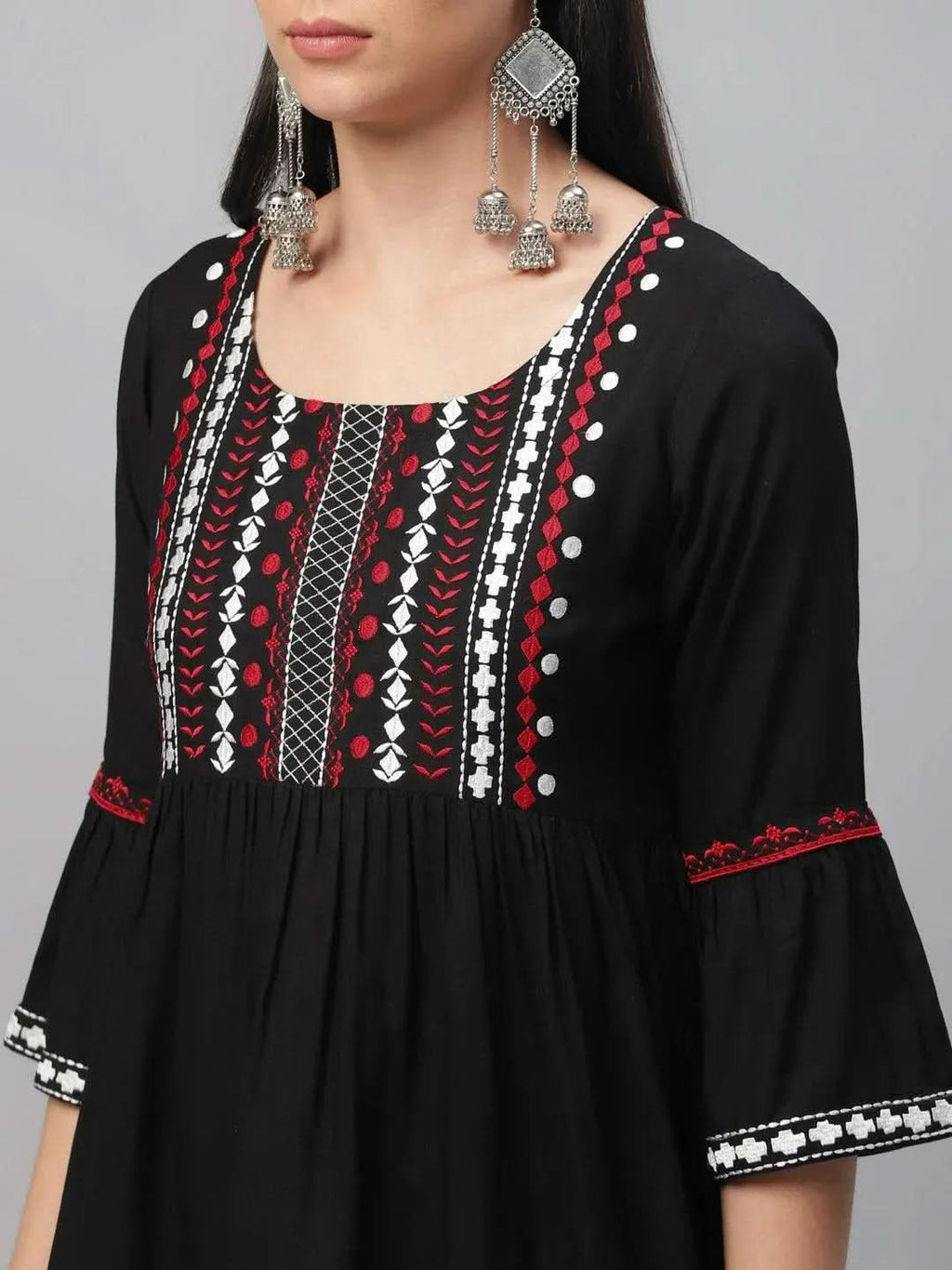 Libas Black Embroidered Rayon Kurti
