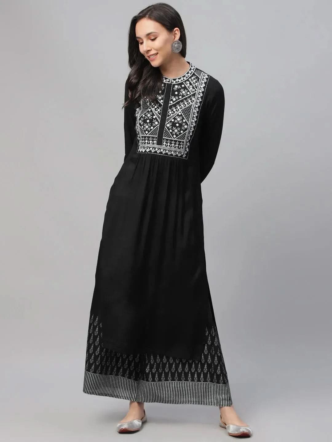 Libas Black Embroidered Shantoon Kurta