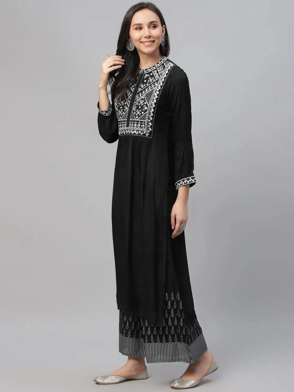 Libas Black Embroidered Shantoon Kurta