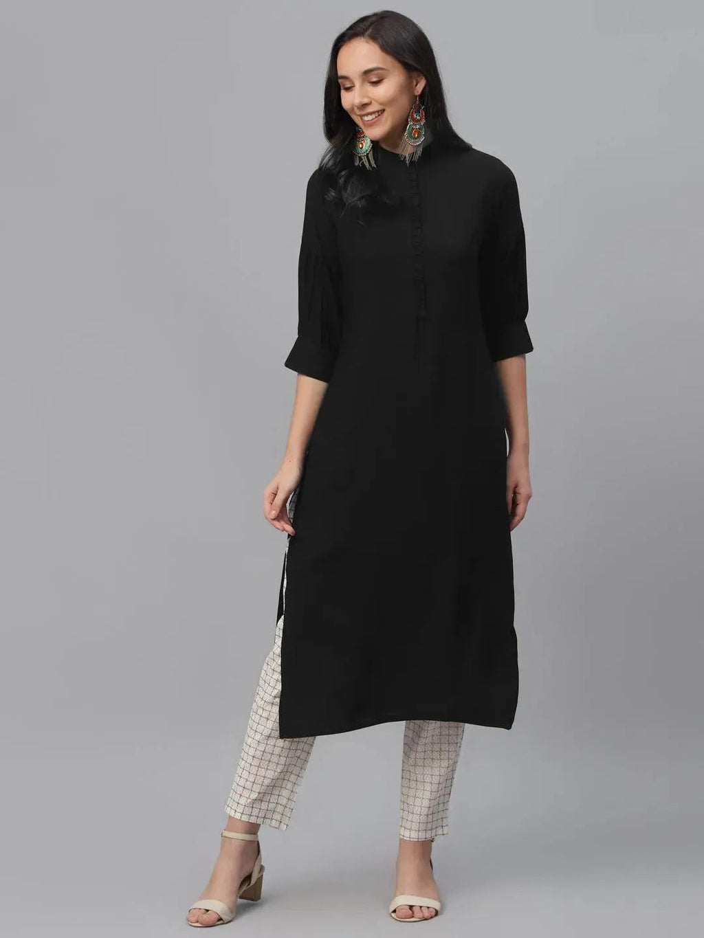 Libas Black Solid Rayon Kurta