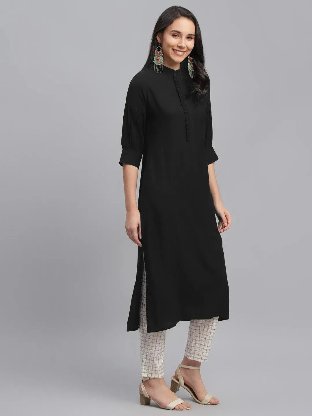 Libas Black Solid Rayon Kurta