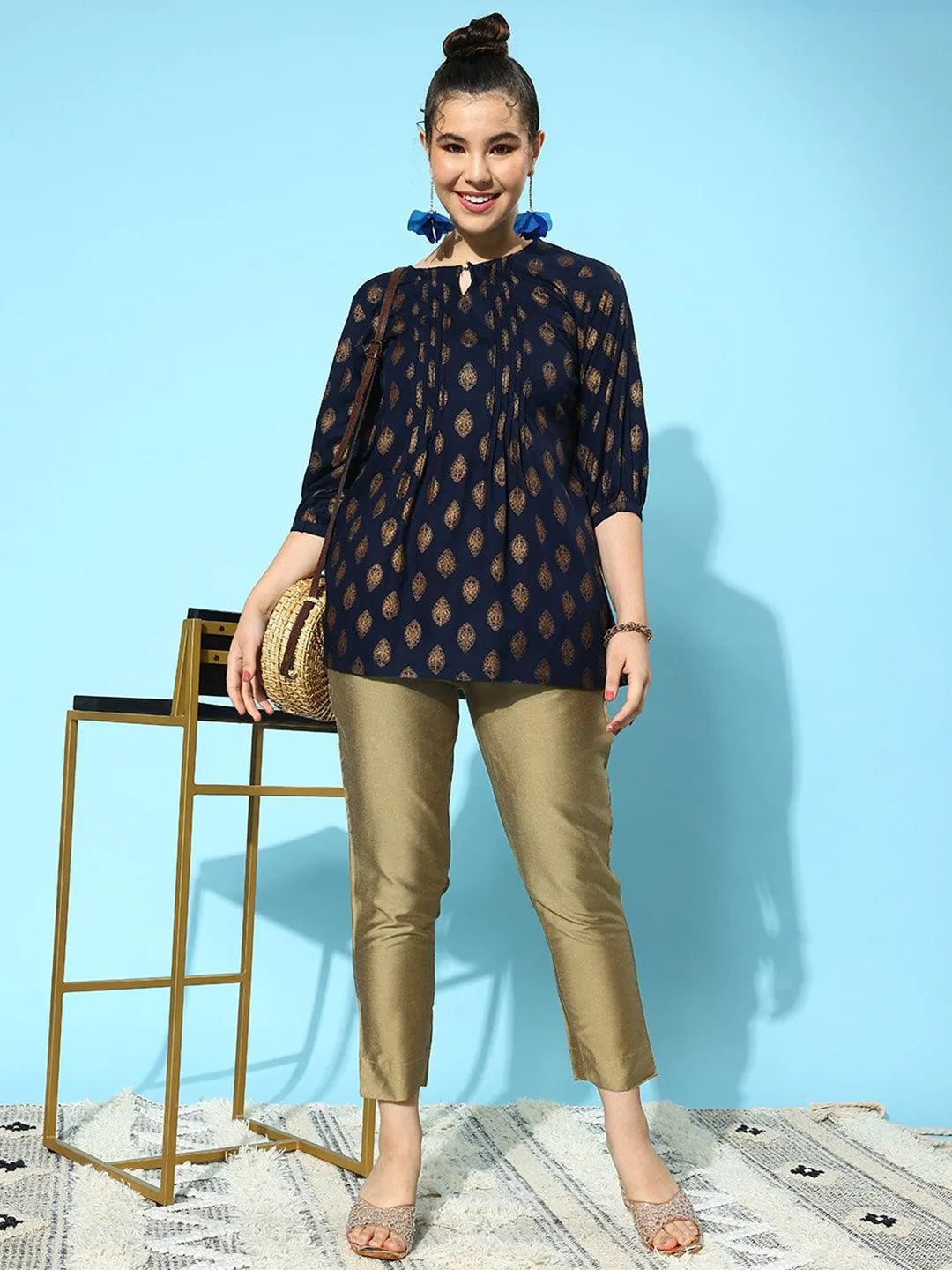 Libas Gold Solid Silk Trousers