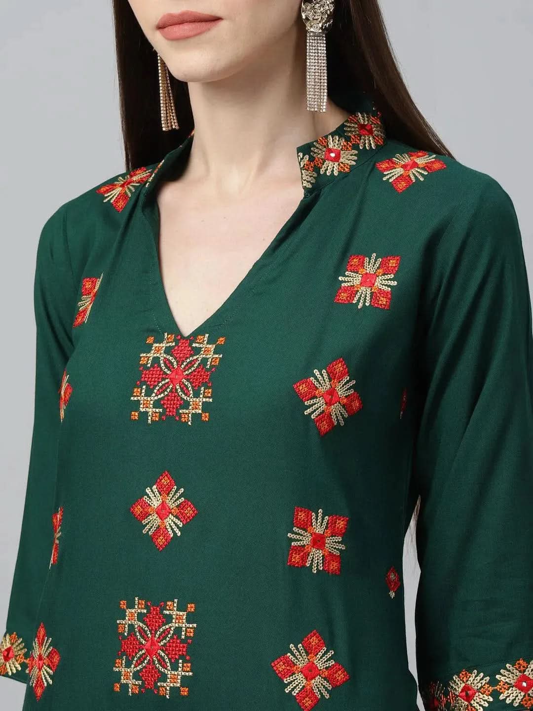 Libas Green Embroidered Rayon Kurta