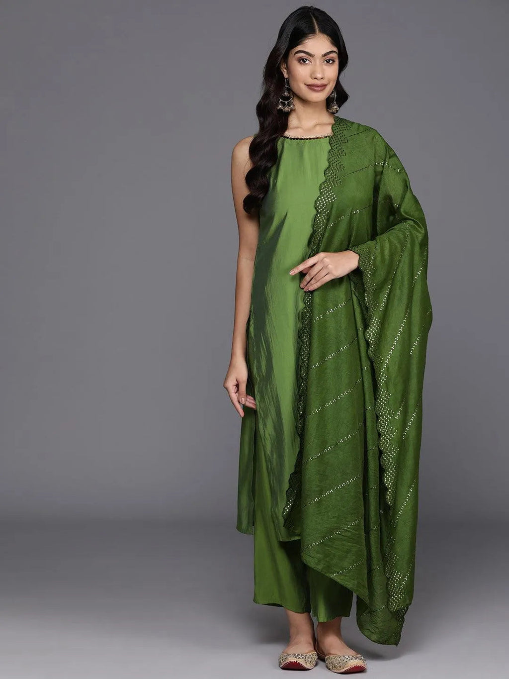 Gerua Green Solid Silk Blend Straight Suit With Dupatta