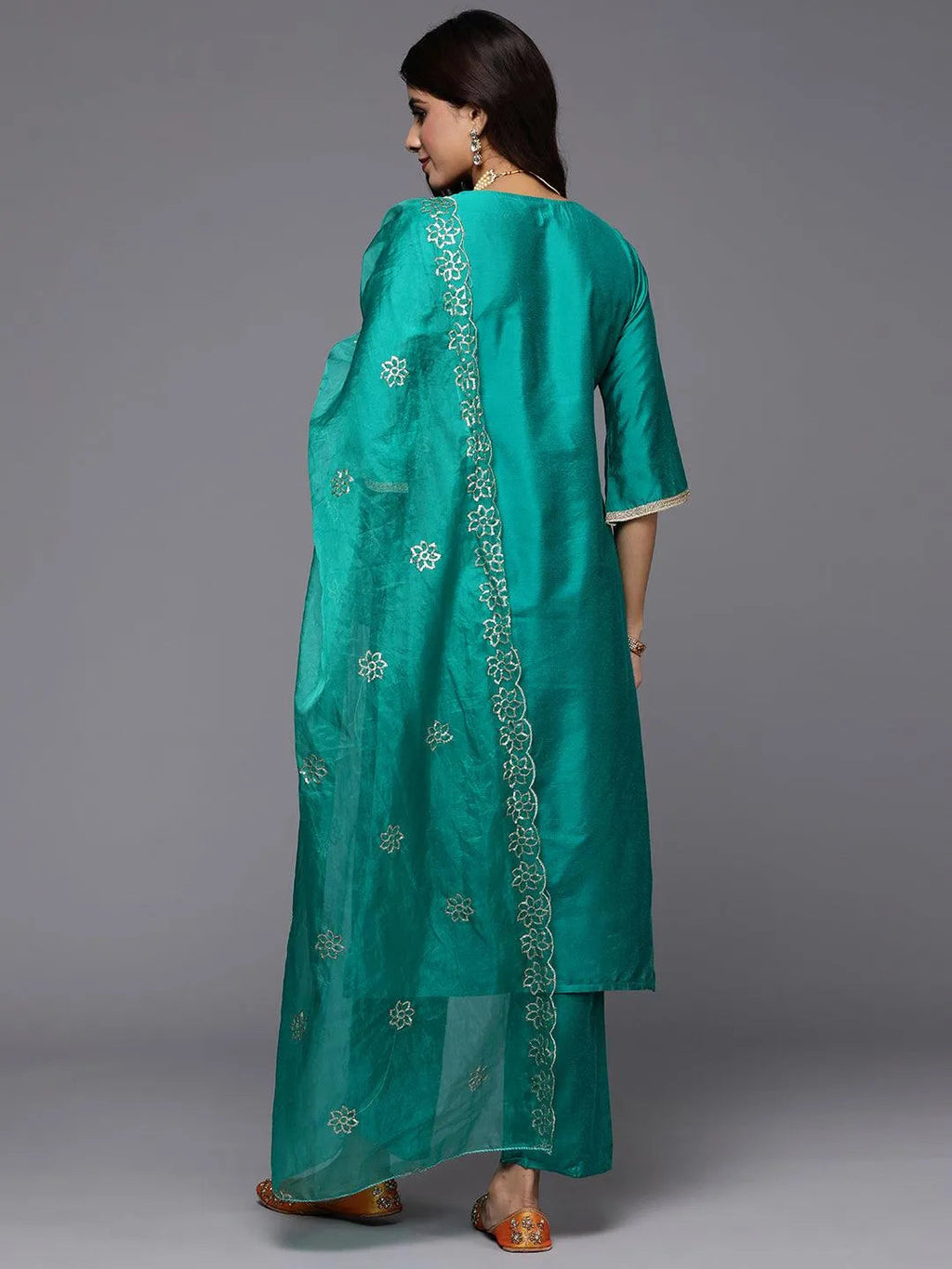 Gerua Green Solid Silk Blend Straight Suit With Dupatta