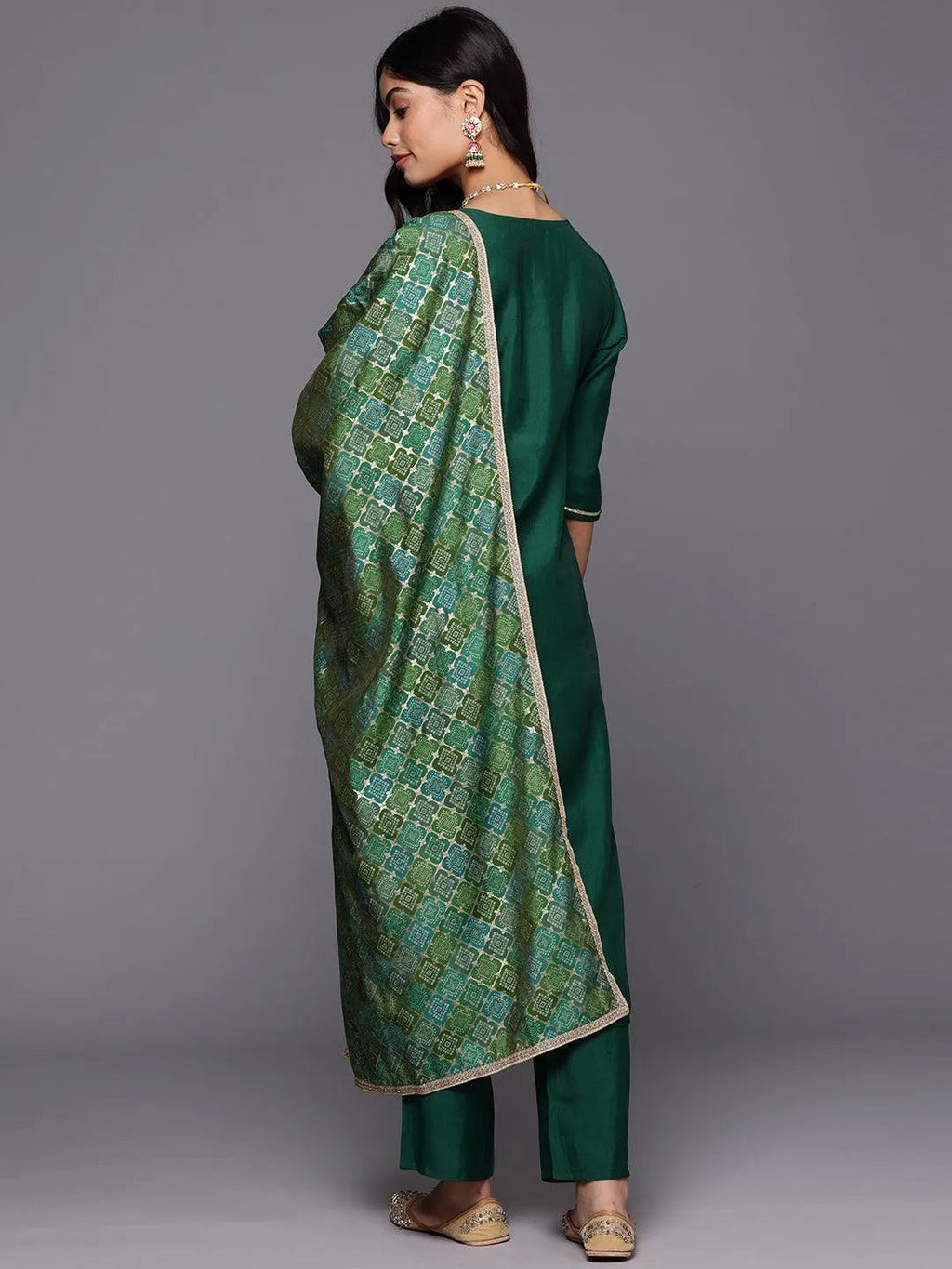 Gerua Green Solid Silk Blend Straight Suit With Dupatta